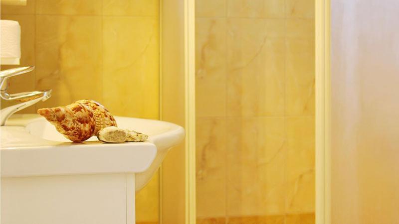 Lions 2 Studios & Apartments, Poros Island. Poros Town エクステリア 写真